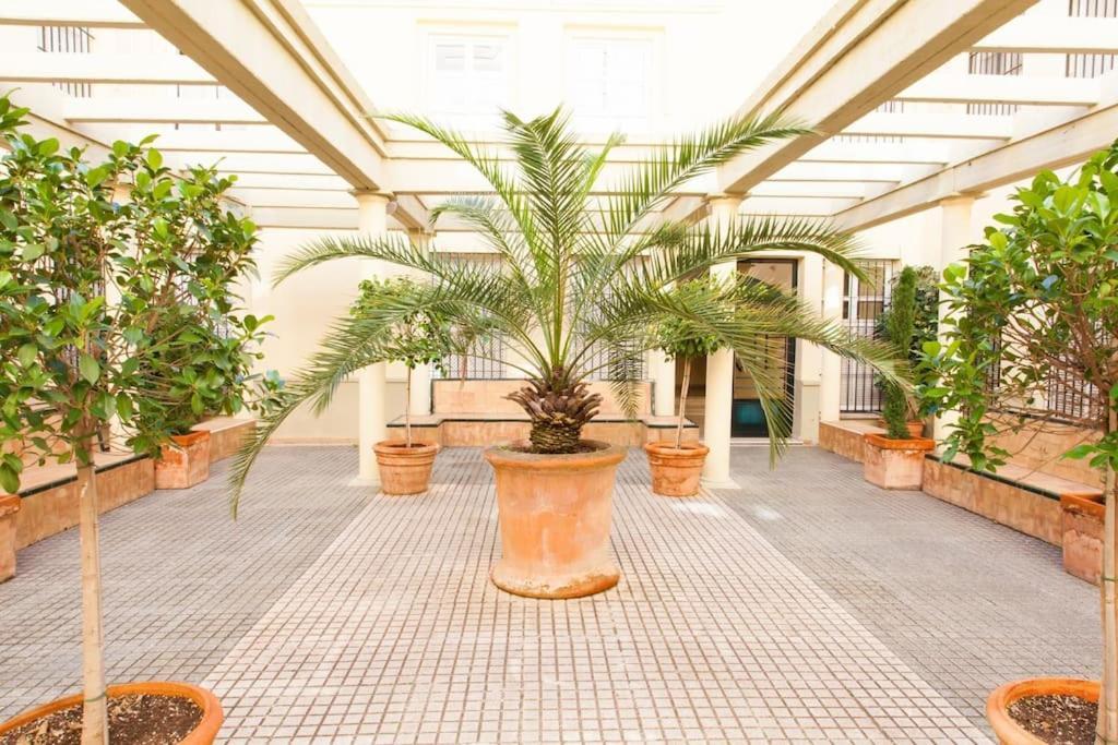Zona 1 Santa Cruz Parking Privado Lejlighed Sevilla Eksteriør billede